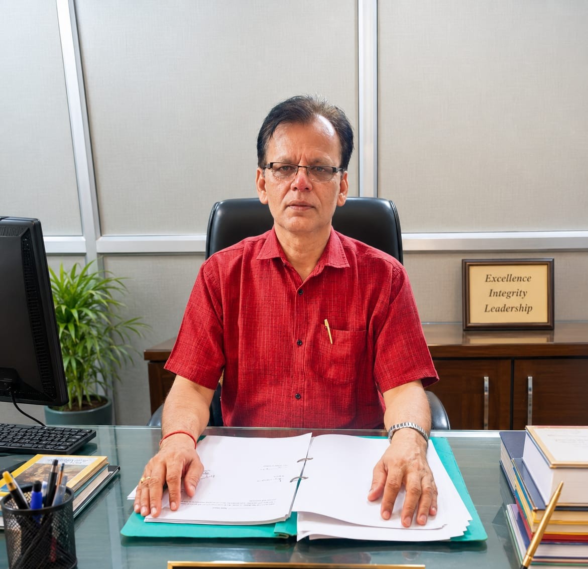 Professor Dr Mahendra Tiwari